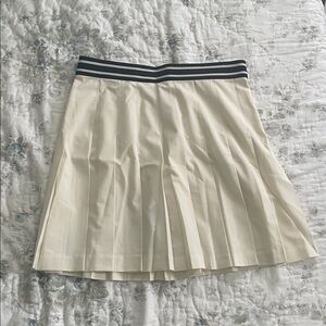 Banana Republic Black and Cream Skirt